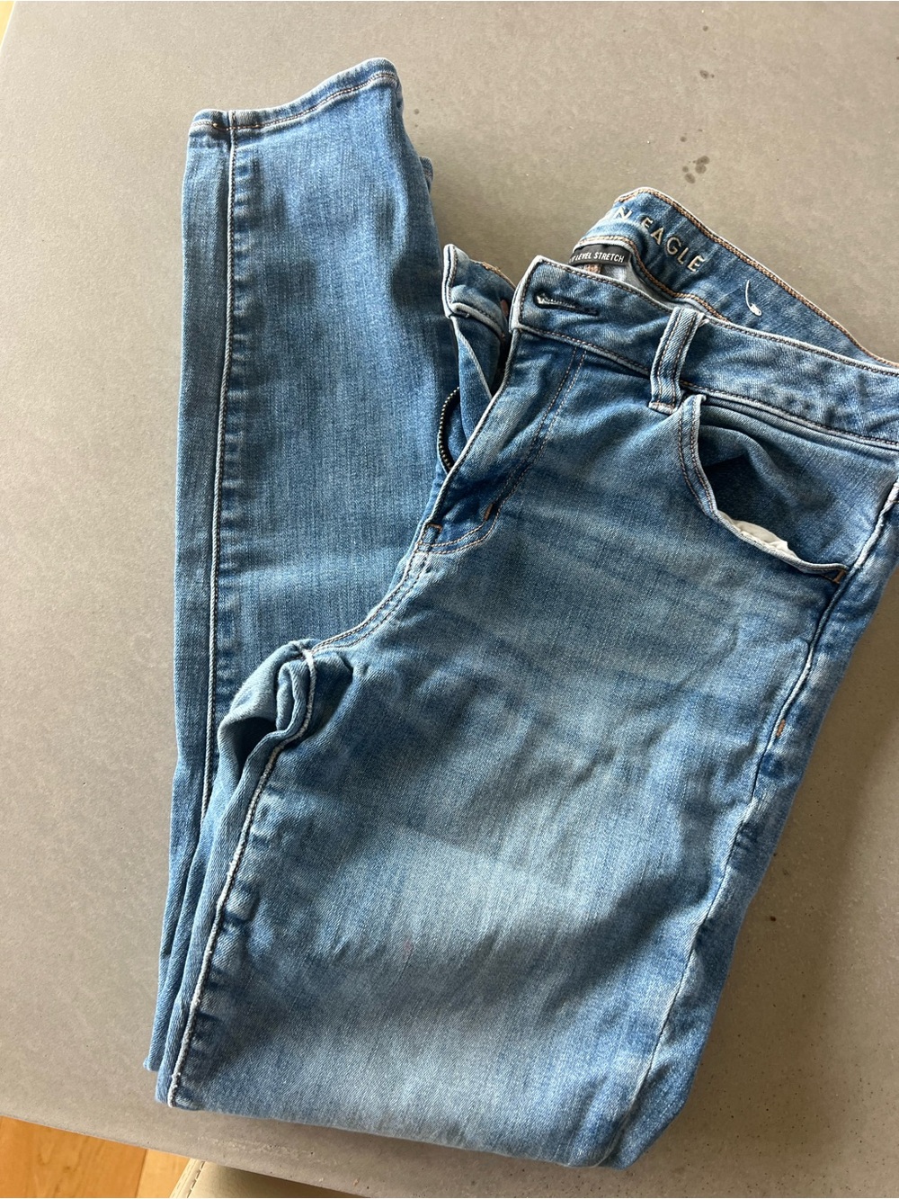 American Eagle Outfitters women’s Light Blue Slim Jeans